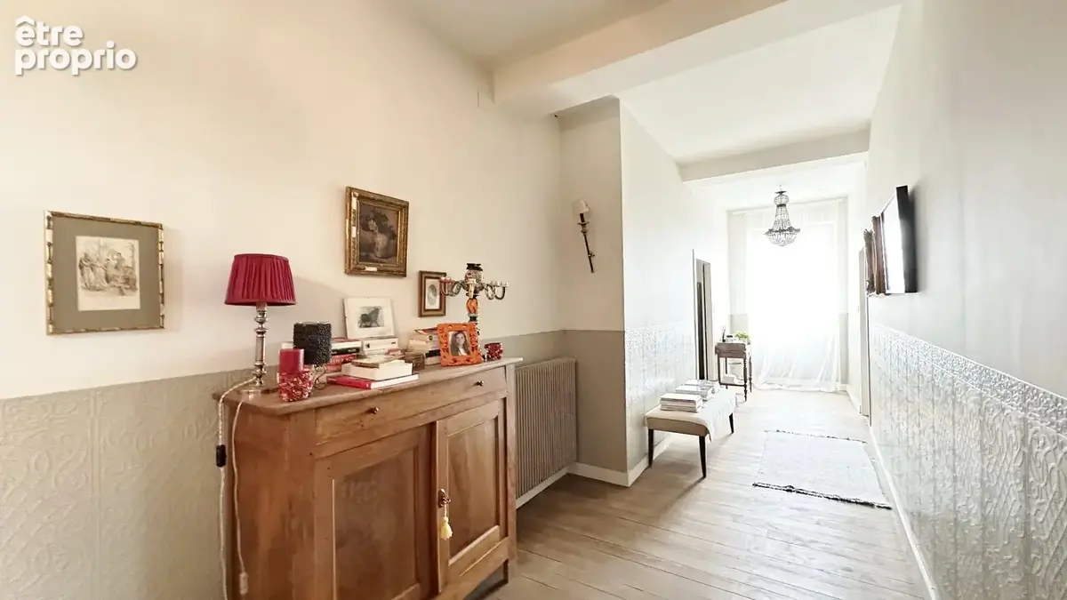 Maison de maitre de type t8 de 375 m2 dont une maison d'invite + 3 dependances - photo 19