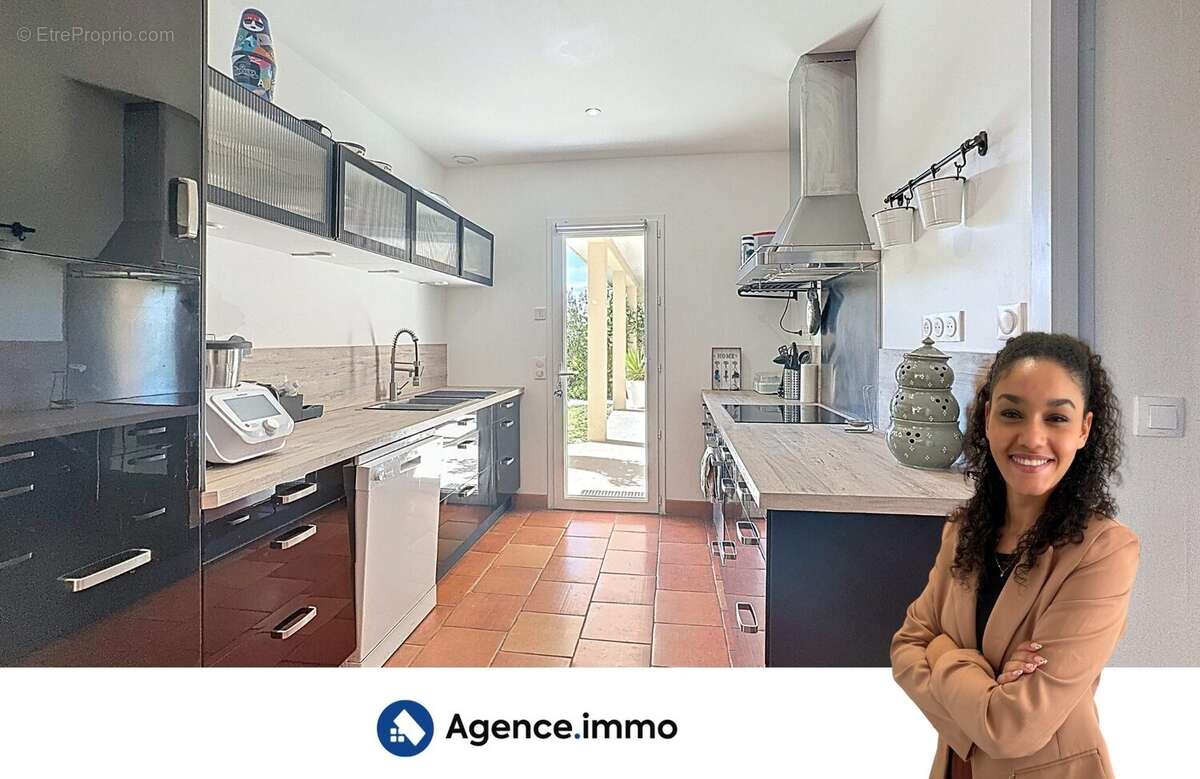 Maison à SAINT-CIERS-SUR-GIRONDE