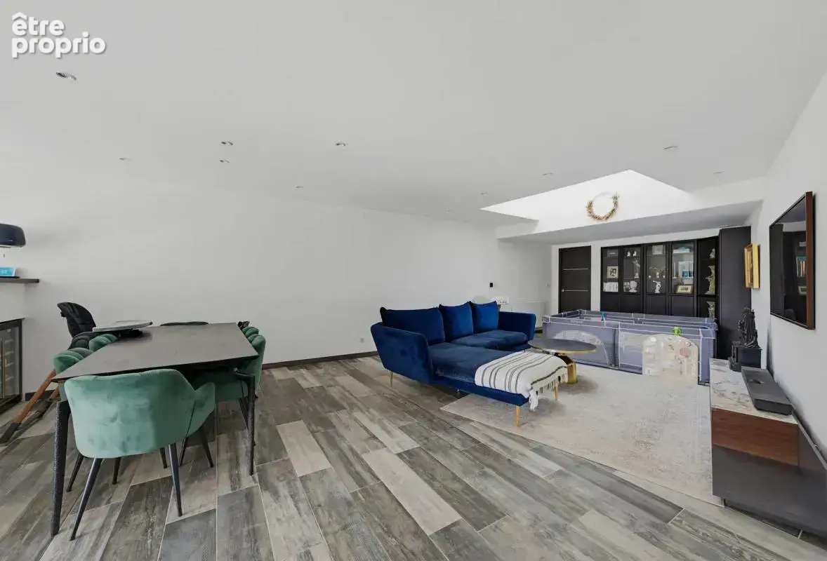 Maison de 5 pièces de 145 m² à Cavignac - photo 6