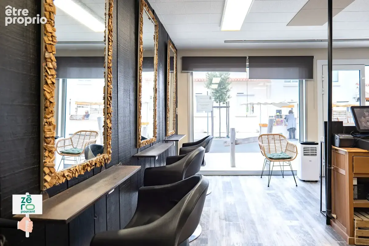 Fonds de commerce salon de coiffure à vendre   l’aiguillon-la-presqu’île   clientèle fidèle depuis plus de 30 - photo 7