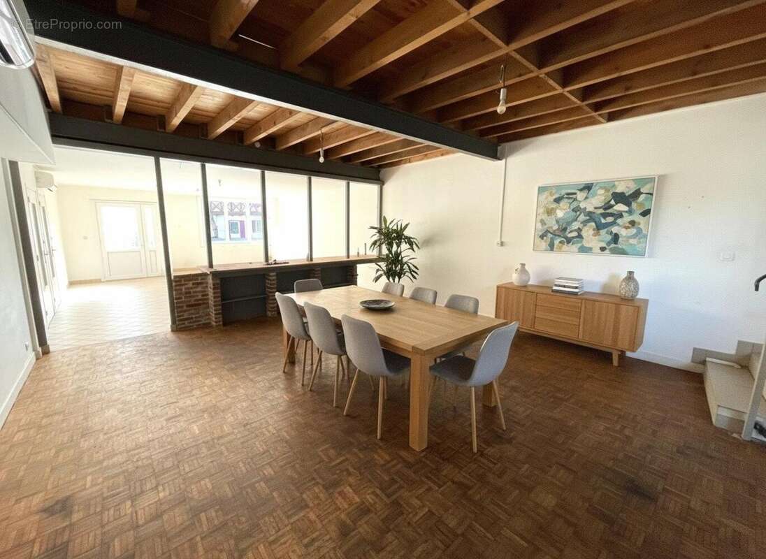 Maison 230 m² à Escassefort  - photo 4