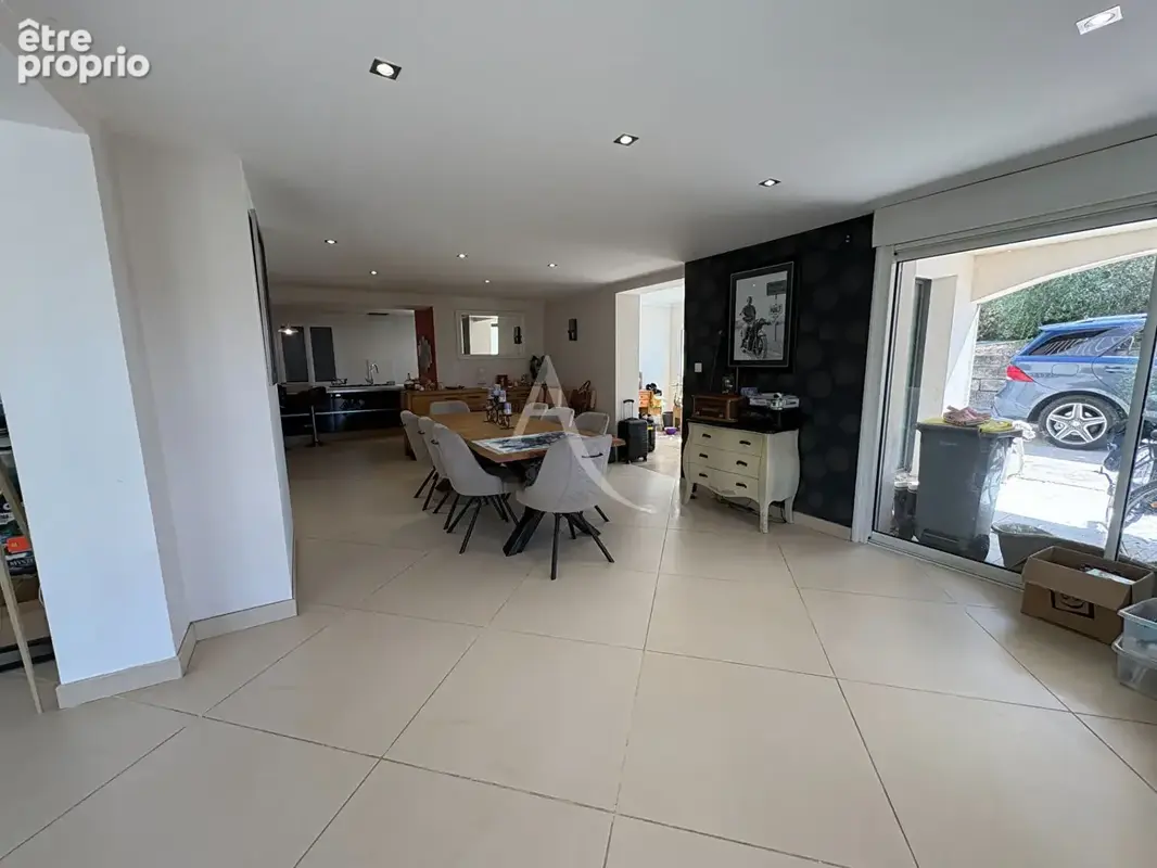 Villa LIMOUX 5 Chambres 222 m² sur terrain de 5966 m² - photo 8