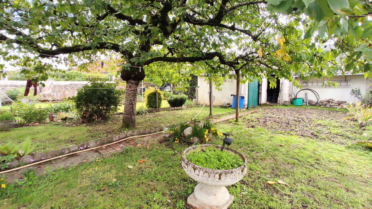 Maison à CHATELLERAULT