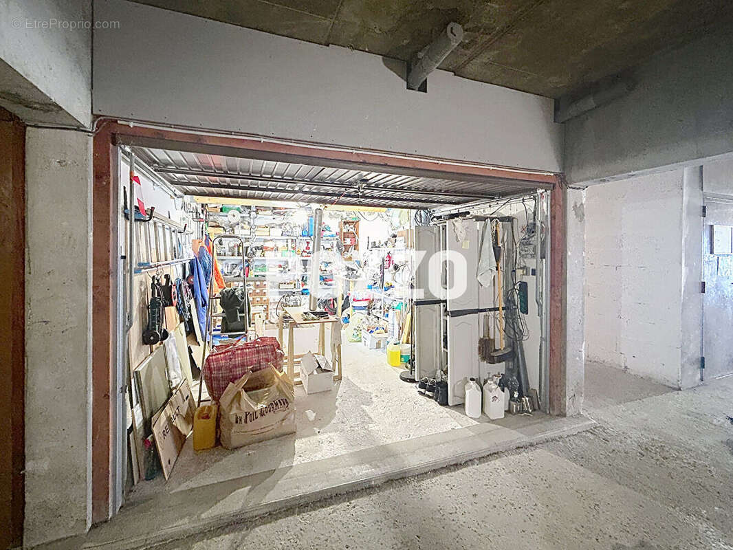 Appartement à DONVILLE-LES-BAINS