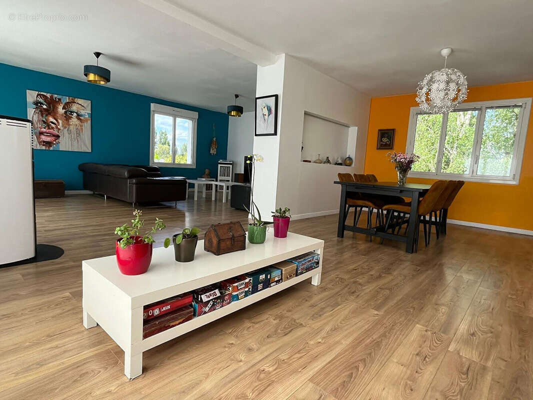 Maison à SAINT-MATHURIN-SUR-LOIRE