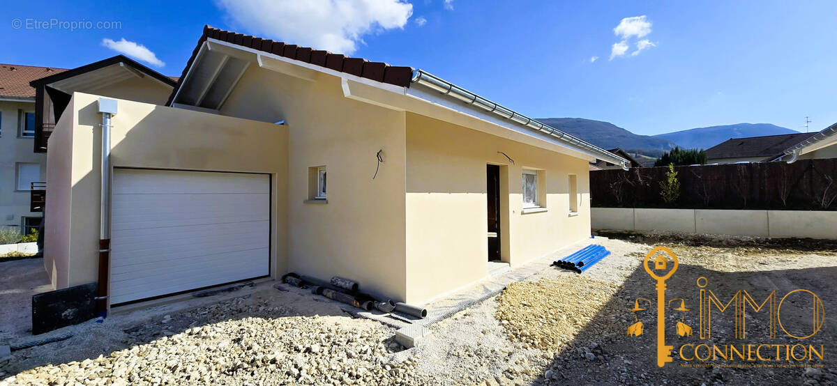 Maison à SEYSSEL