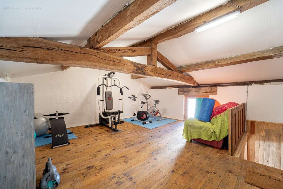 Maison à ROQUEFORT
