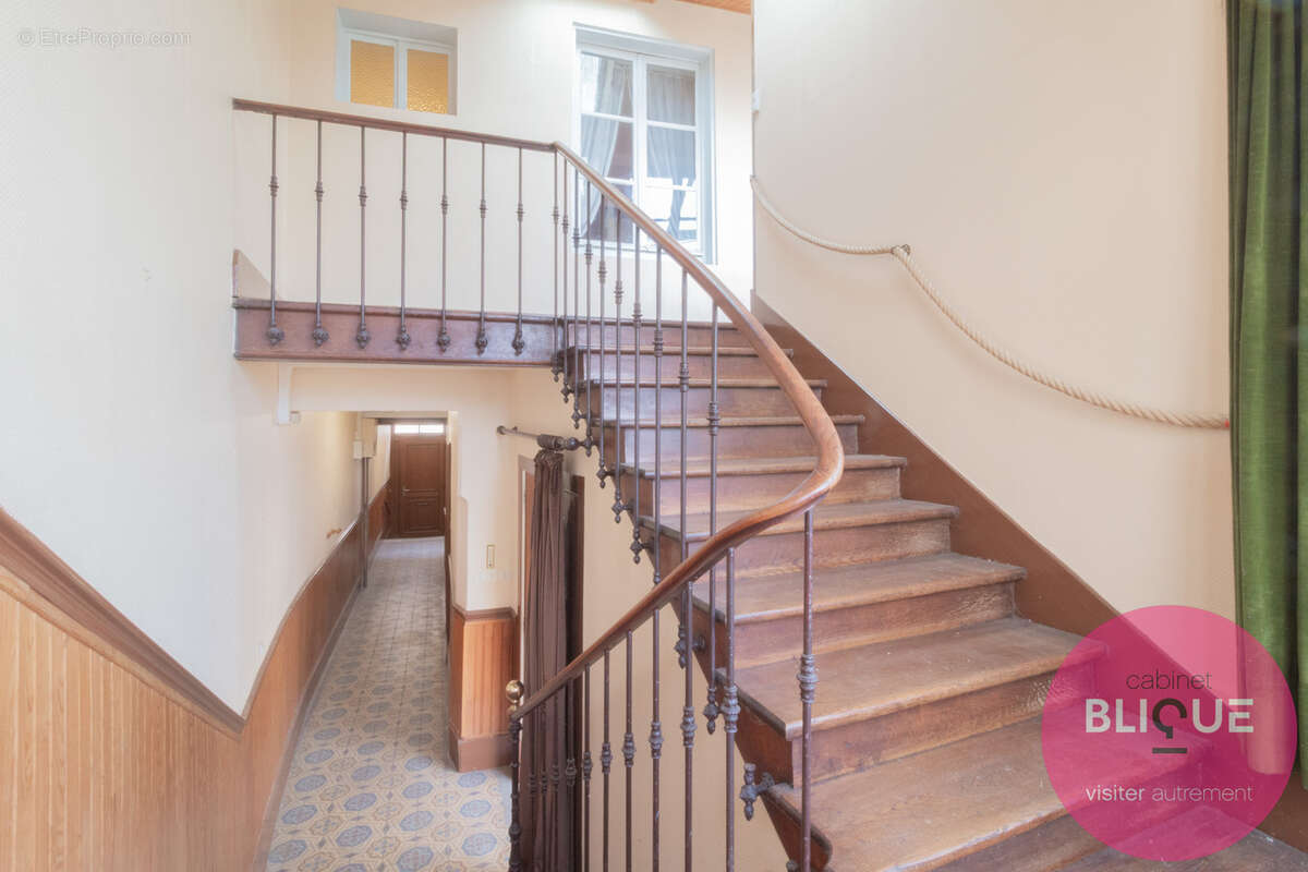 Maison à CHARMES