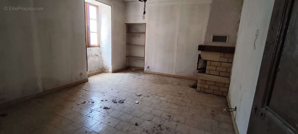 Maison de village à rénover - photo 6