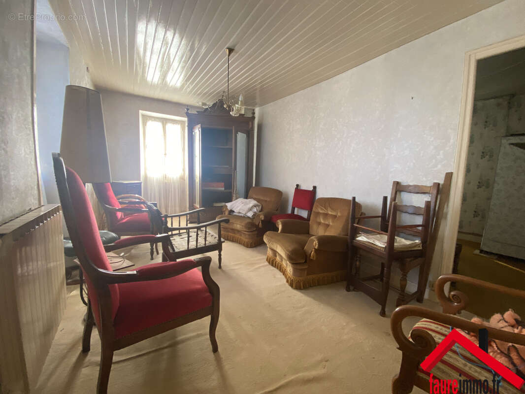 Maison à SAINTE-FEREOLE