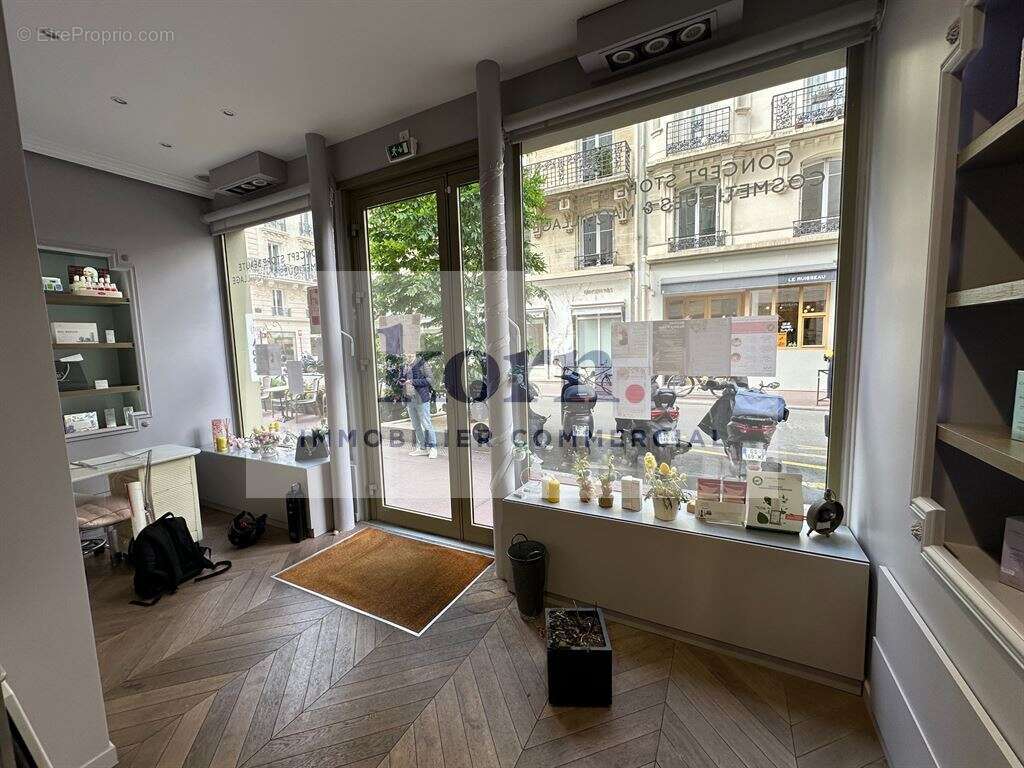 Commerce à LEVALLOIS-PERRET