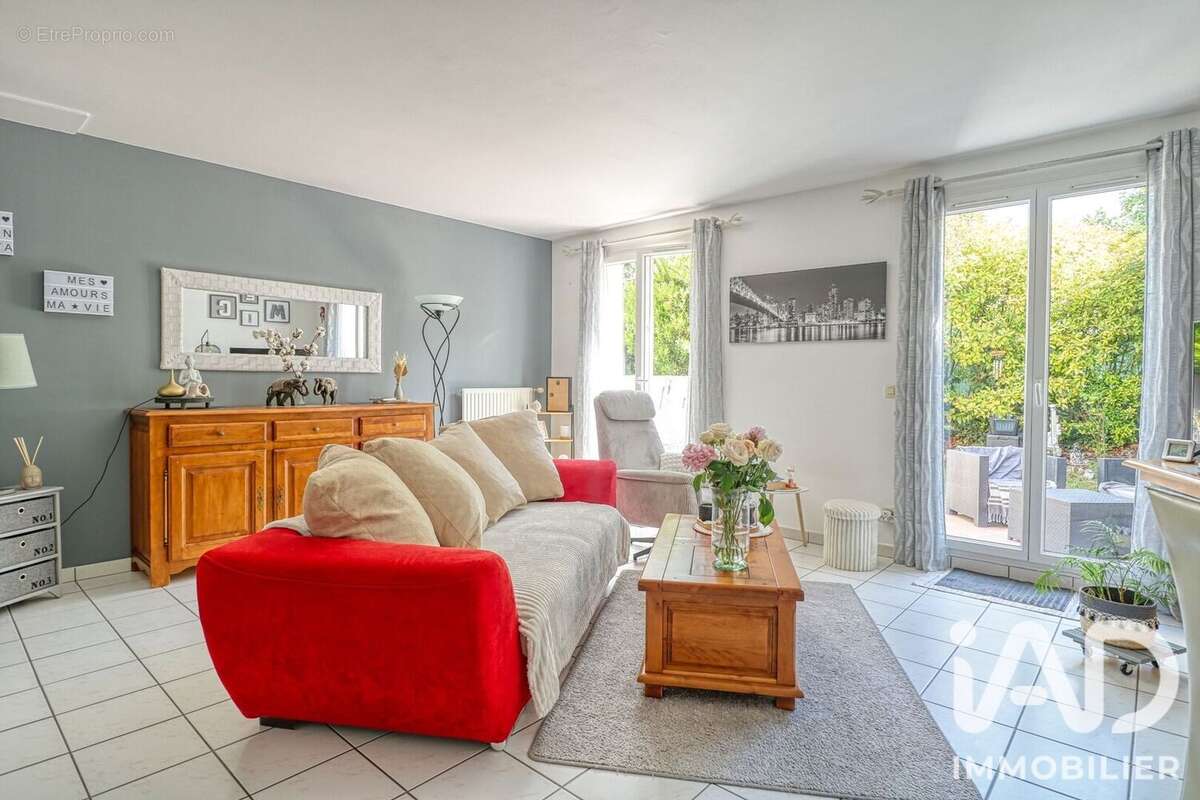 Photo 3 - Maison à SAINT-OUEN-L'AUMONE