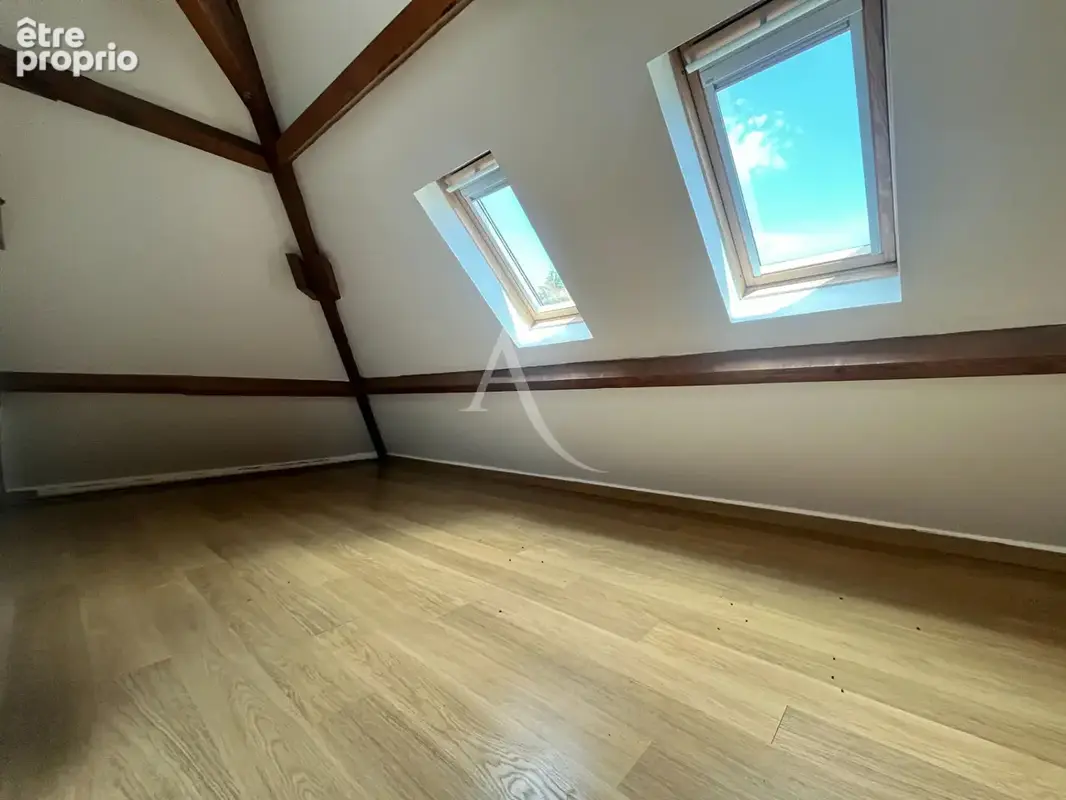 Maison traditionnelle 4 chambres sous sol total SAINT ARNOULT EN YVELINES - photo 5
