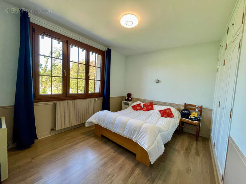 Maison à AMILLY