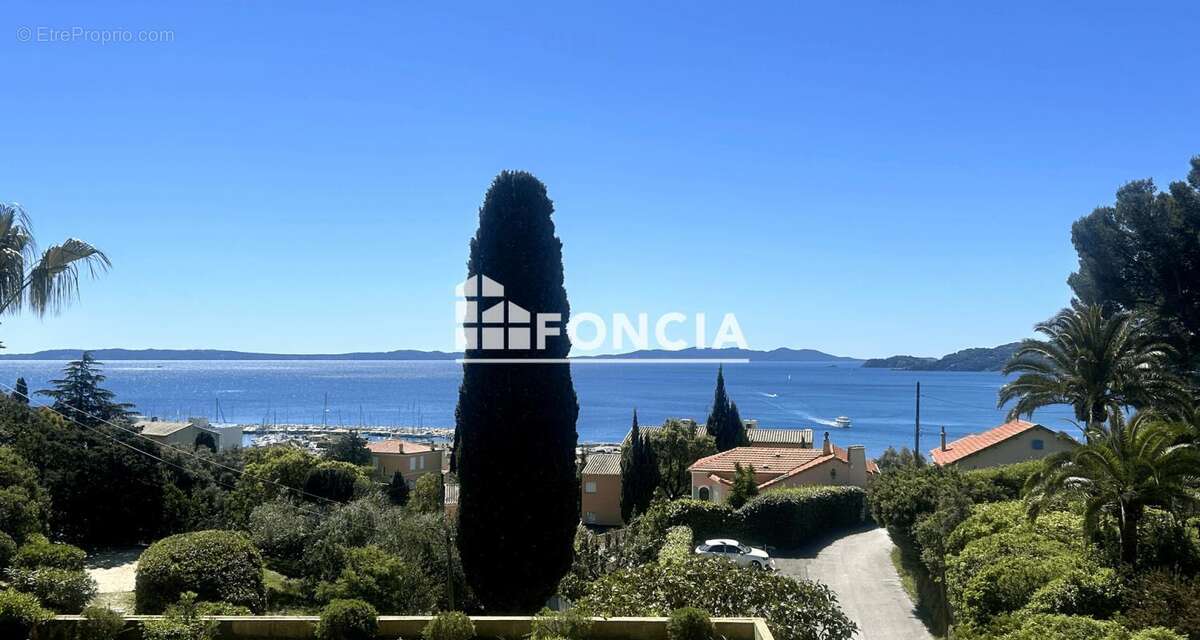 Appartement à LE LAVANDOU