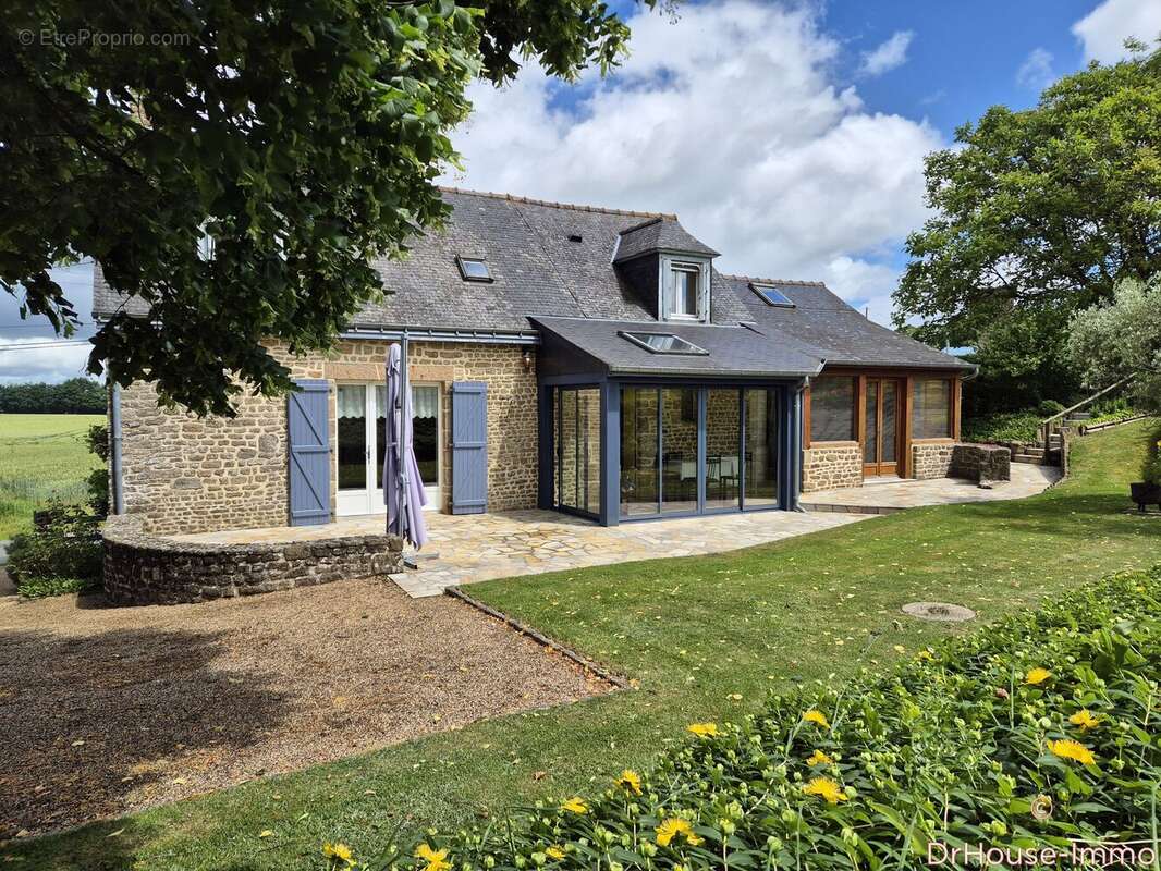 Maison 111 m² à Gorron  - photo 8