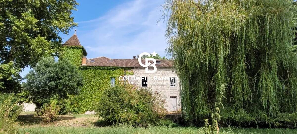 Maison à LAUZERTE