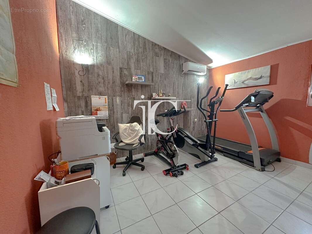 Maison à SAINT-AMBROIX