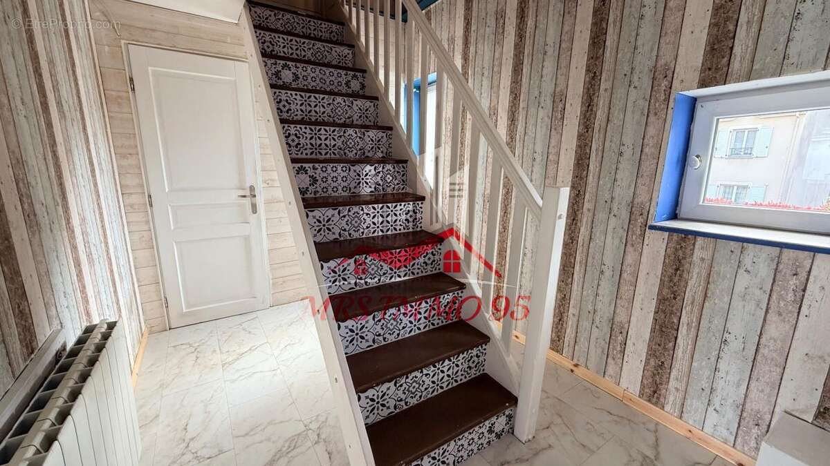 Maison à VEMARS