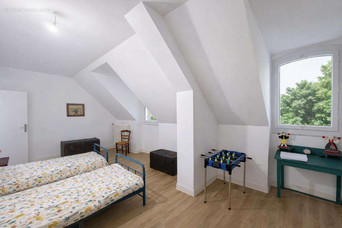 Maison à MONTBAZON