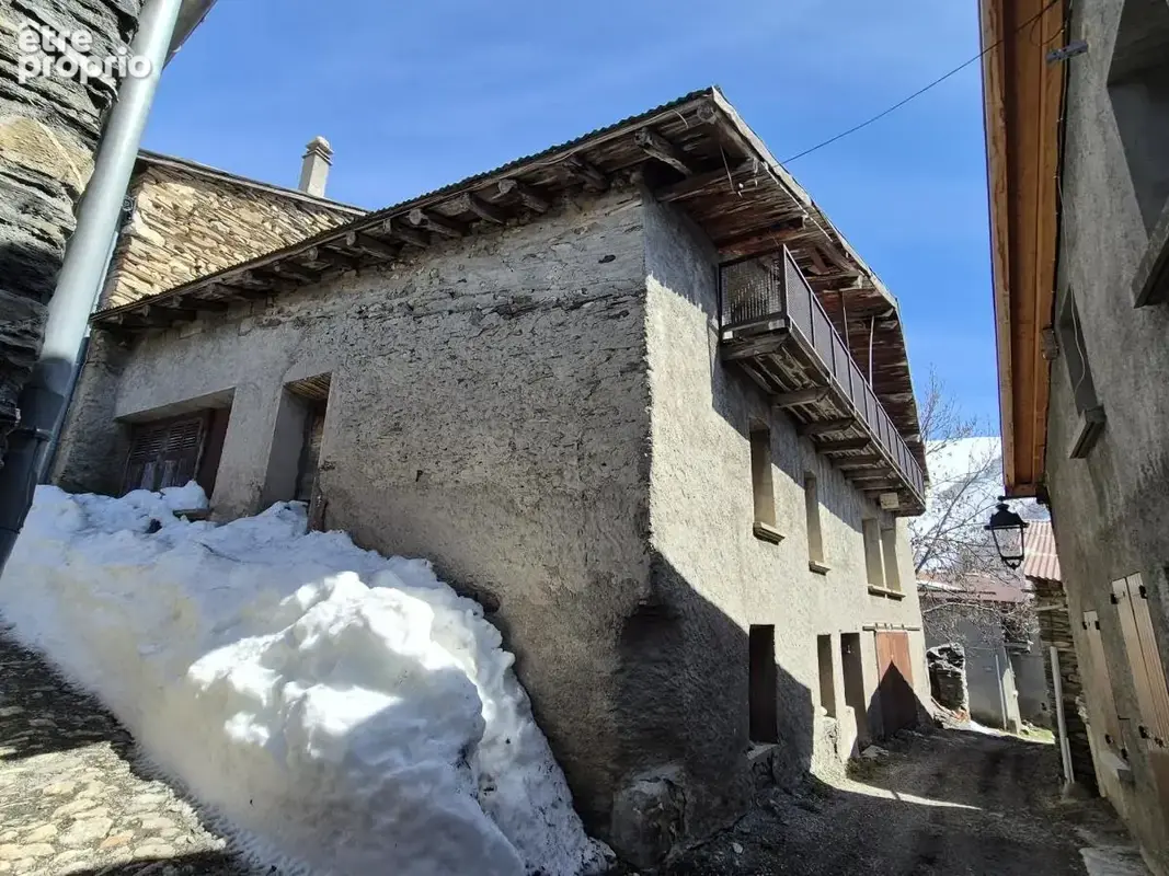 Maison 243 m² à Besse  - photo 5