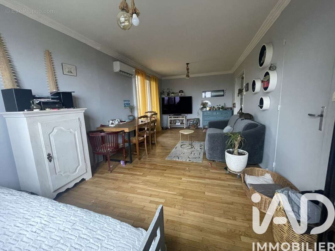 Photo 5 - Appartement à VILLEURBANNE