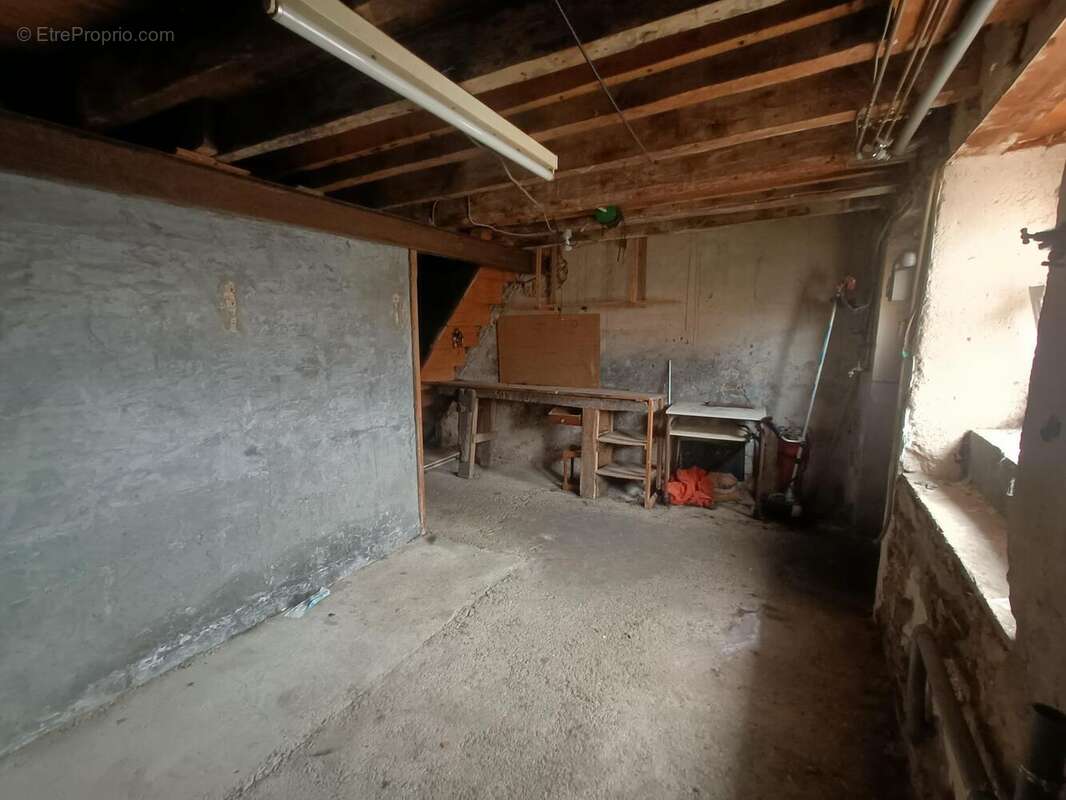 Photo 8 - Maison à COURS-LA-VILLE