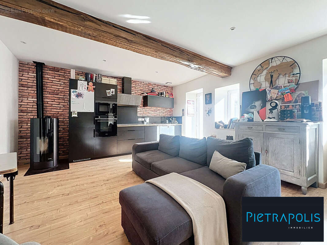 Maison à LA ROCHEPOT