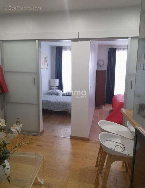 Appartement à PARIS-15E