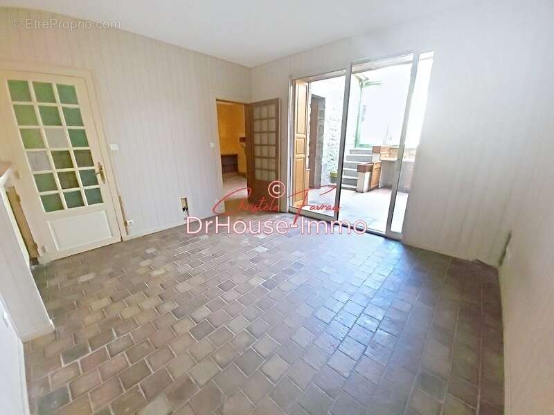 Maison 210 m² à Louvigne-Du-Desert  - photo 32