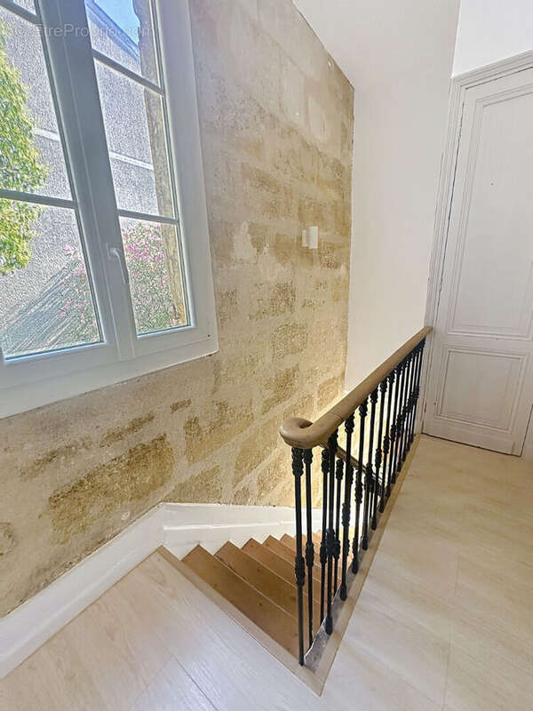 Charmante maison en pierre de 5 pièces - Bordeaux Judaïque - photo 8