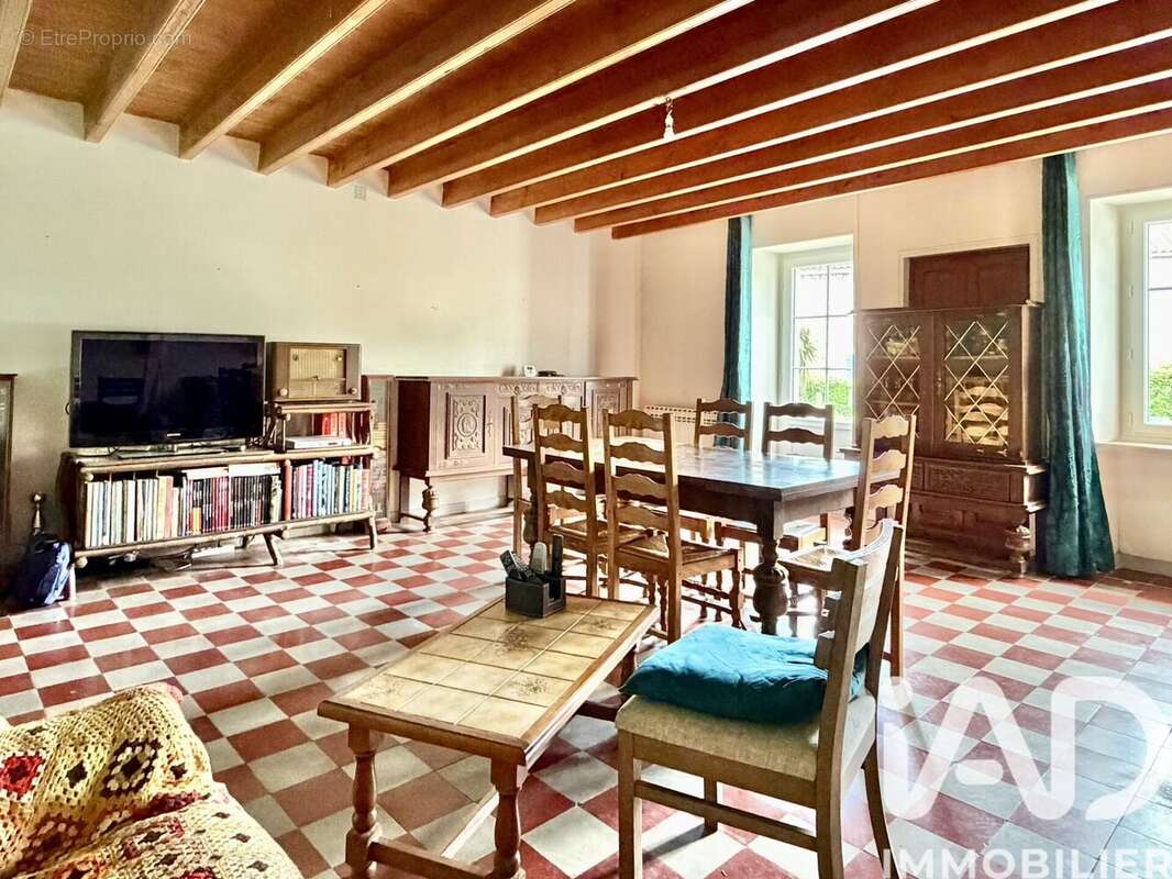Photo 3 - Maison à MERVENT