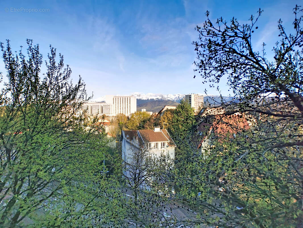 Appartement à GRENOBLE