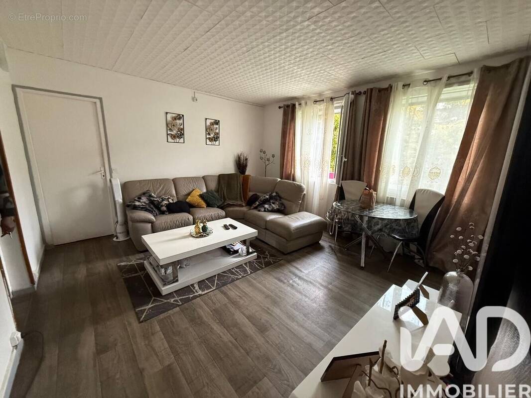 Photo 1 - Appartement à STAINS