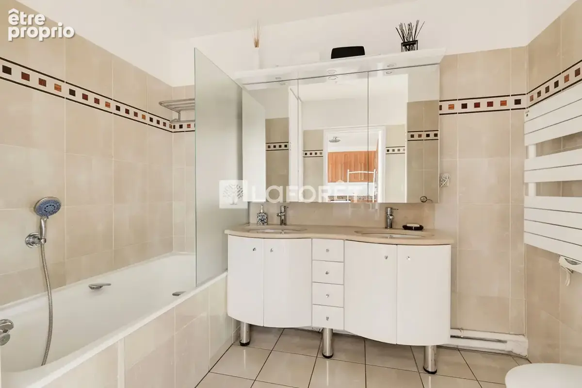 BNF Vue Seine avec balcon Appartement Paris 4 pièces 84 m2 - photo 7