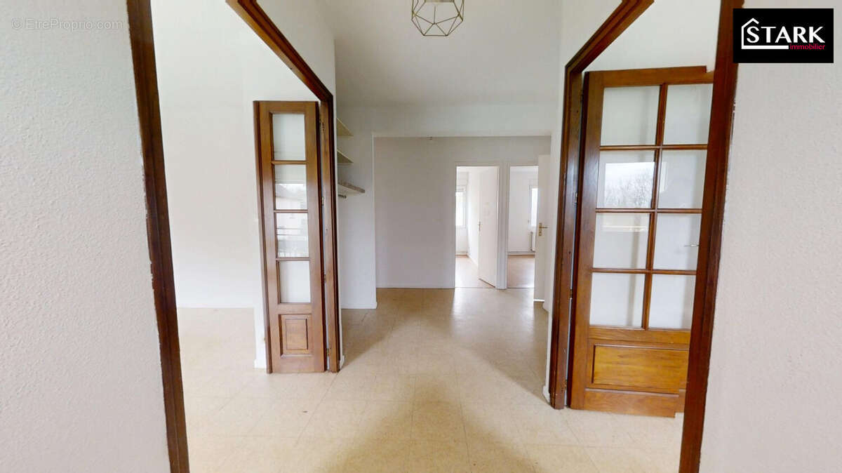Appartement à LUXEUIL-LES-BAINS