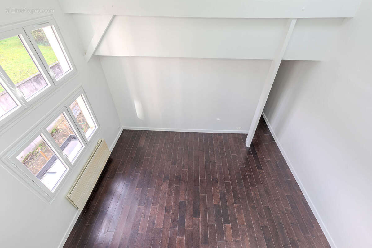 Appartement à PARIS-20E