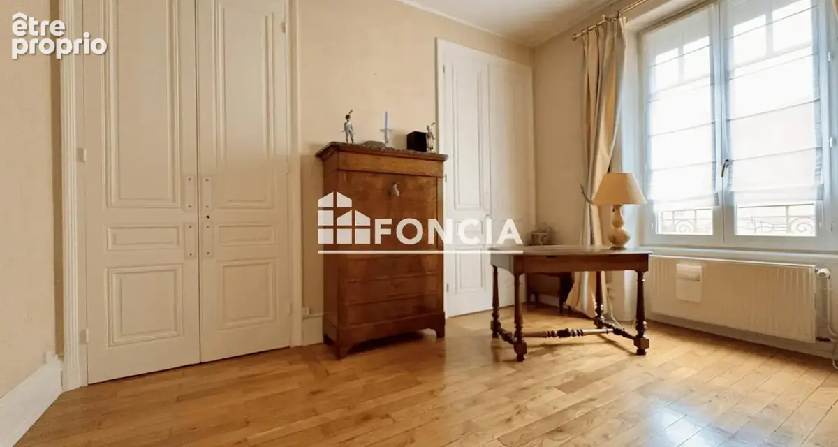 Appartement à LYON-4E