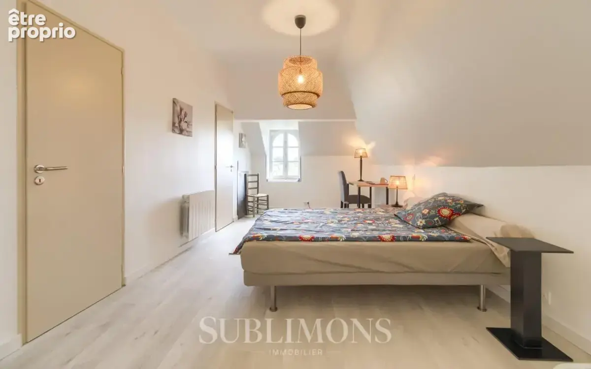 Deux maisons. Cinq siècles d'histoire. Une seule adresse pour i - photo 6