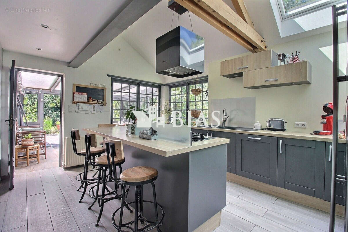 Maison 220 m² à Flancourt-Catelon  - photo 6