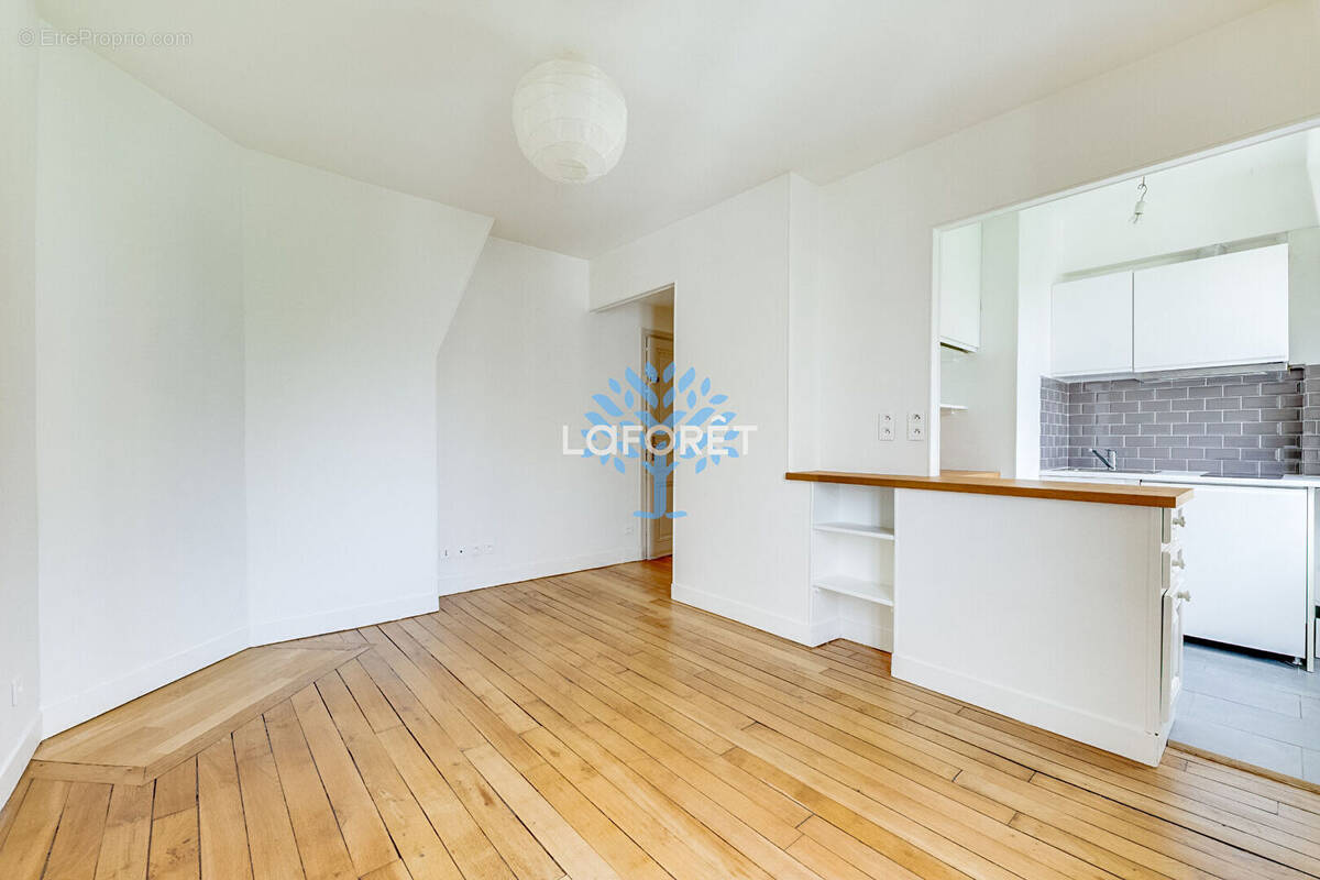 Appartement à PARIS-20E