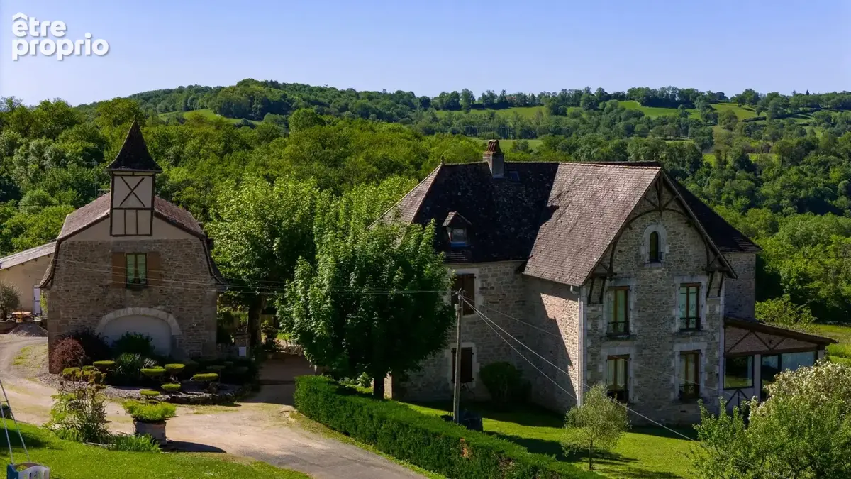 Un plaisir quercynois  - deux grandes maisons en pierre en pleine campagne - photo 15