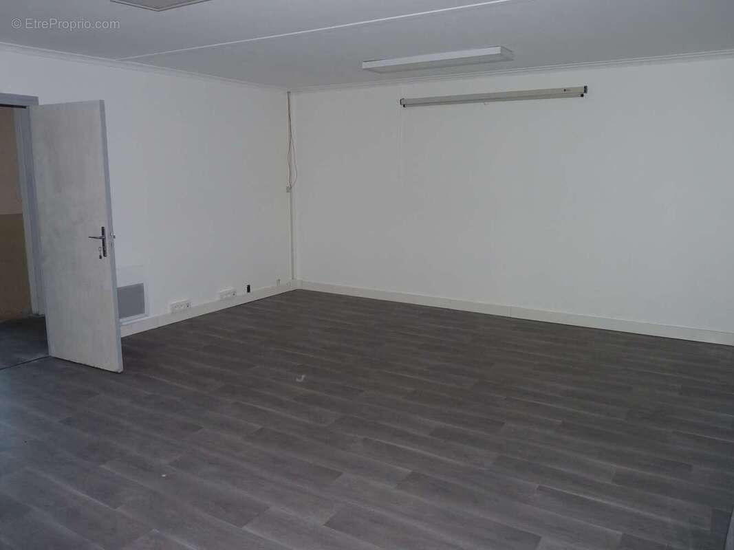 Appartement 2500 m² à Egletons  - photo 56
