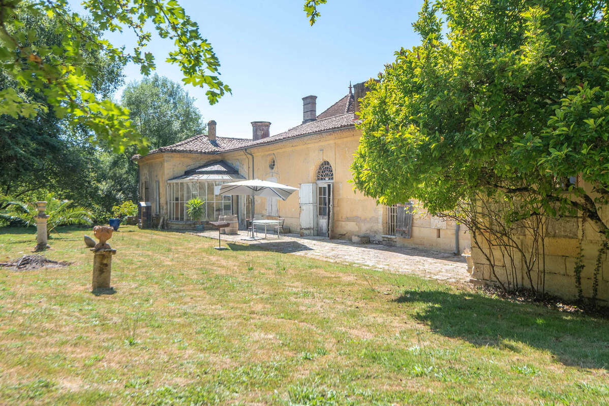 Maison à CAMBES