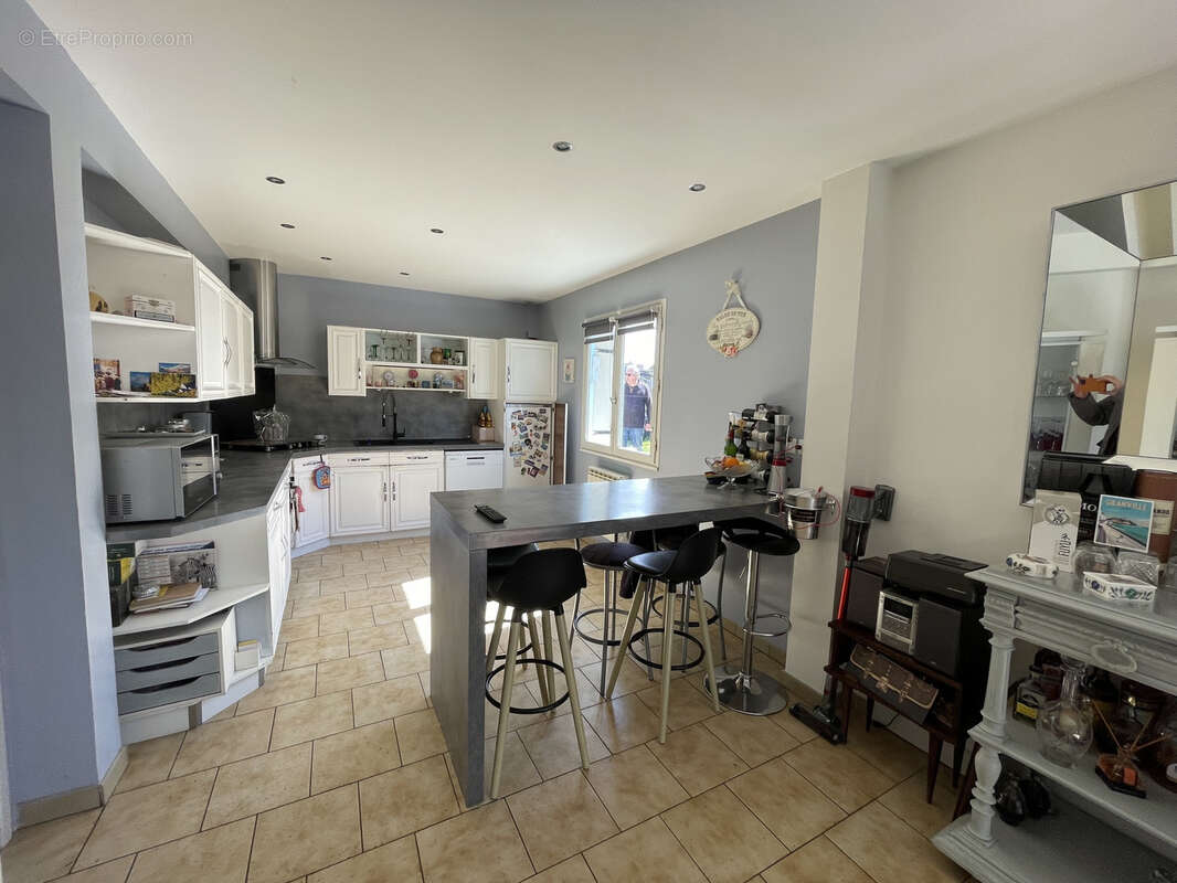 Maison à COLLEVILLE-MONTGOMERY