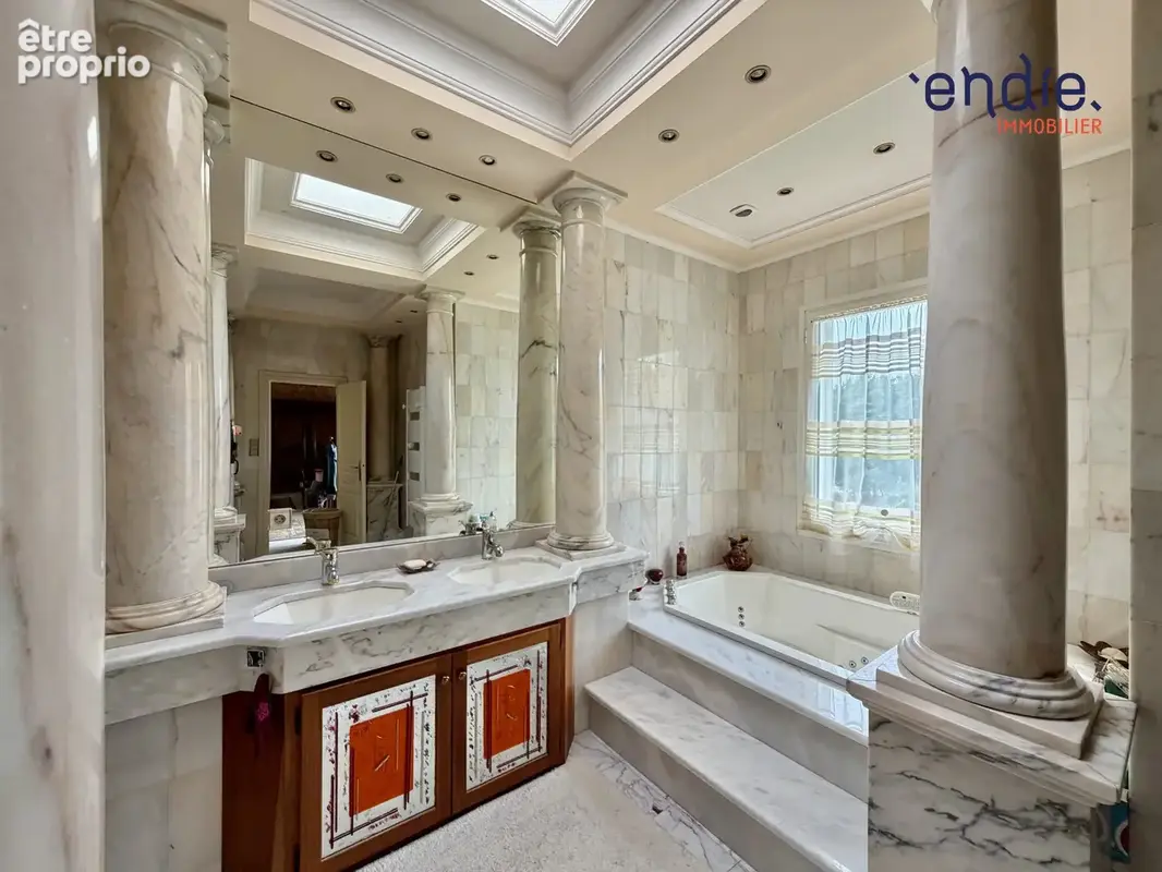 Salle de Bain - Douche - WC
