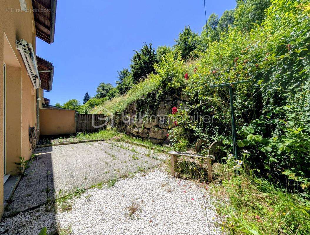 Rumilly --- maison --- garage --- terrasse --- calme --- proche des commodites - photo 16
