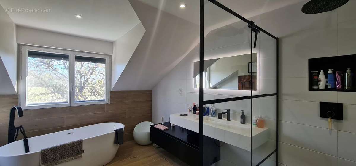 Maison à PRUNELLI-DI-FIUMORBO