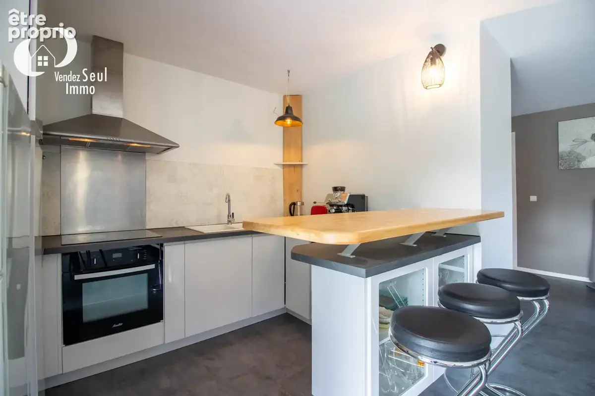 Maison 183,27 m2 - 6 chambres - Terrain 1169 m2 - photo 5