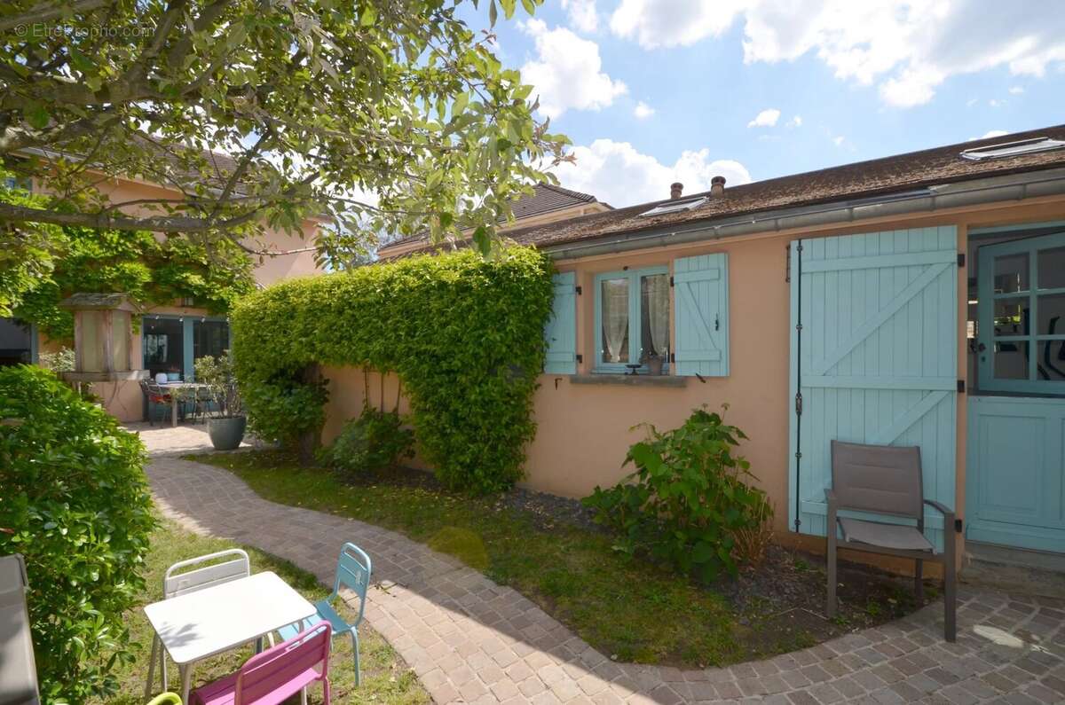 Maison à CROISSY-SUR-SEINE